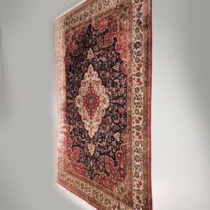 クム シルク​  248 x 356 cm ​